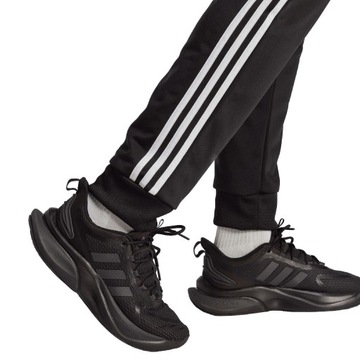 Dres męski adidas Basic 3-Stripes Tricot czarny IC6747 M