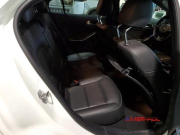 Mercedes GLA I 2019 Mercedes-Benz GLA 2019, 2.0L, od ubezpieczalnii 2.0 Benzyna 208KM, zdjęcie 9