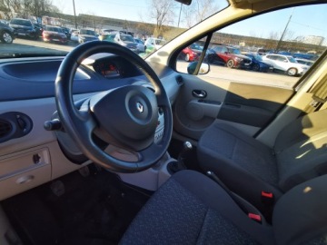 Renault Modus Hatchback 1.6 i 16V 88KM 2005 RENAULT MODUS 1.6 i 16V 88KM, Manual, Klimatyzacja, zdjęcie 13