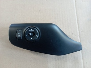 KIA CEED II 2 PANEL REGULACJA LUSTEREK EUROPA 84790-A2100