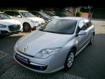 Renault Laguna III Hatchback 2.0 16v 140KM 2009 Renault Laguna 2.0 Stan b.dobry Gwarancja 12mcy, zdjęcie 3