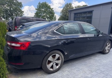 Skoda Superb III Liftback 2.0 TDI 150KM 2018 Skoda Superb poobcierany 2.0 Diesel 150KM, zdjęcie 3