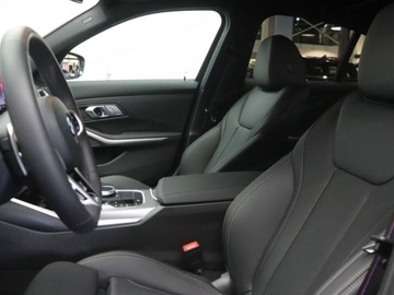 BMW Seria 3 G20-G21 Limuzyna 2.0 330e 292KM 2024 BMW Seria 3 330e xDrive Sport Sedan 2.0 (292KM) 2024, zdjęcie 5