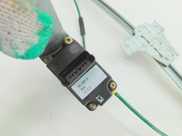 LANCIA PHEDRA 2004R ZVEDÁK OKNO LEVÝ ZADNÍ