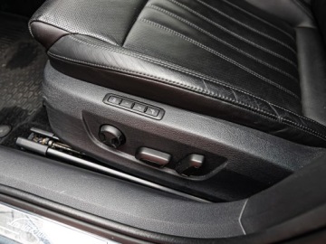 Skoda Superb III Kombi 2.0 TSI 272KM 2018 SKODA Superb 2.0 TSI 4x4 L&amp;K DSG Combi 272KM 2018, zdjęcie 6