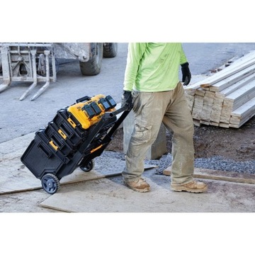 DCB104 DEWALT БЫСТРОЕ ЗАРЯДНОЕ УСТРОЙСТВО 4 ПОРТА 8A 18V 54V