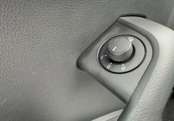 Skoda Octavia III Scout 1.6 TDI 110KM 2016 Skoda Octavia 1.6 TDI 110 KM 6 bieg.manual 4x4 Ambition 1.6 Diesel, zdjęcie 13