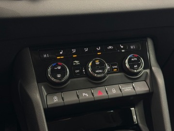 Skoda Karoq Crossover Facelifting 2.0 TDI SCR 150KM 2022 Skoda Karoq Style 4x4 / Ambiente / Kamera cofania, zdjęcie 22