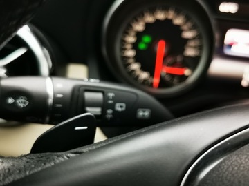 Mercedes GLA I Off-Roader Facelifting 2.0 250 211KM 2018 MERCEDES GLA 250 / 2.0 Benzyna / 211 KM / Automatyczna skrzynia biegów, zdjęcie 19