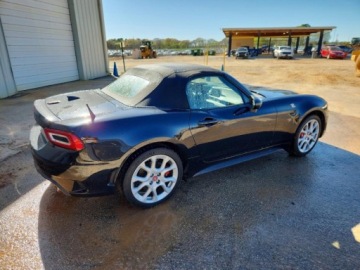 Fiat 2018 Fiat 124 Spider Classica 2018 1.4 Benzyna 164KM, zdjęcie 3