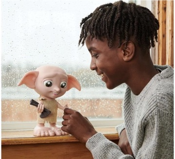 ZGREDEK HARRY POTTER INTERAKTYWNA FIGURKA MÓWIĄCY DOMOWY SKRZAT 22 CM