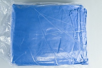 Фартук нетканый с манжетой XL защитный одноразовый SMS 18г 1 шт.