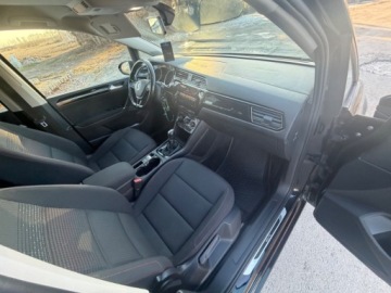 Volkswagen Touran III 1.6 TDI 115KM 2018 Volkswagen Touran RATY 1.6 TDI 7 osobowy Klimatronic Navi Zarej w PL Gwara, zdjęcie 11