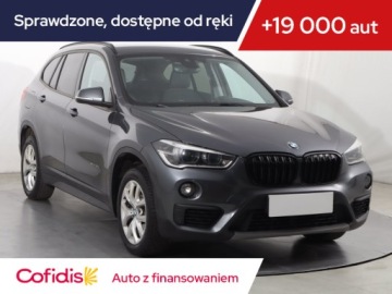 BMW X1 F48 2016 BMW X1 sDrive18d, Automat, Navi, Klima