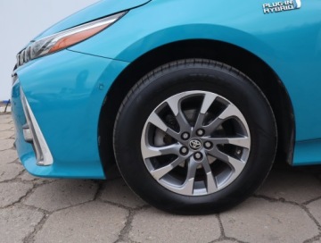 Toyota Prius IV Hatchback 1.8 Hybrid 122KM 2017 Toyota Prius 1.8 PHV, Salon Polska, Serwis ASO, zdjęcie 14