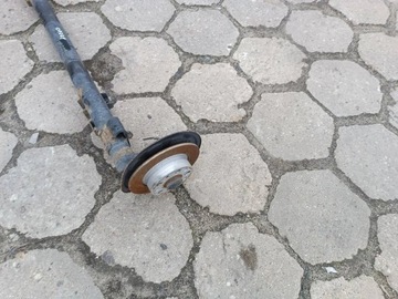 VOLKSWAGEN CADDY III 2015R NOSNÍK ZADNÍ KOTOUČE