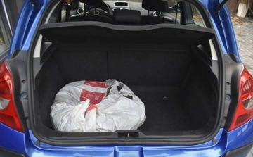 Renault Clio III Hatchback 5d 1.6 i 16V 88KM 2005 Renault Clio Renault Clio 1.6 16V Exception 1.6 BenzynaLPG 88KM, zdjęcie 8