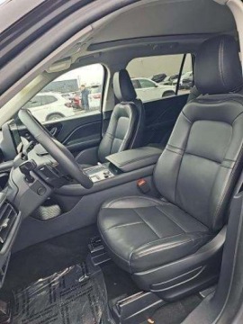 Lincoln Aviator 2025 Lincoln Aviator Premiere 2025 3.0 Benzyna 400KM, zdjęcie 6