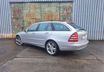 Mercedes Klasa C W203 Kombi T203 3.0 V6 (C 320 CDI) 224KM 2005 Mercedes-Benz Klasa C AVANGARDE Automat Skorzana Tapicerka Tempomat Szyber, zdjęcie 13