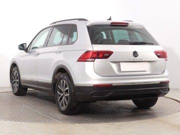 Volkswagen Tiguan II SUV Facelifting 1.5 TSI 150KM 2021 VW Tiguan 1.5 TSI, Salon Polska, Serwis ASO, DSG, zdjęcie 3