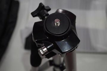 2294 TRIPOD Стол для ноутбука PROJECTOR Skerell