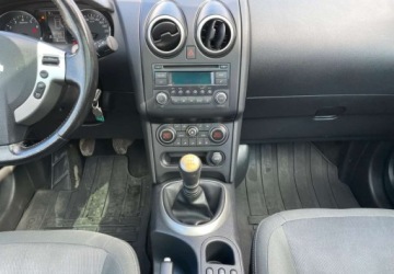 Nissan Qashqai I Crossover 2.0 141KM 2011 Nissan Qashqai Nissan Qashqai 2.0 I-Way 2.0 Benzyna 141KM, zdjęcie 24