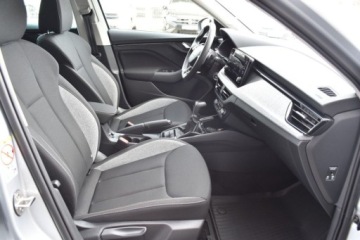 Skoda Kamiq Crossover Facelifting 1.0 TSI 115KM 2025 Skoda Kamiq SalonPL 115KM DSG SelectionWinter Premium ASO VAT23 Benzyna, zdjęcie 32