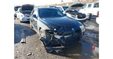 BMW Seria 3 F30-F31-F34 Limuzyna Facelifting 2.0 330i 252KM 2018 BMW Seria 3 jezdzacy, 4x4 2,0benz. automat KUPIONY w transporcie do PL, zdjęcie 13