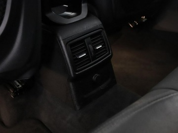 BMW X1 F48 Crossover xDrive18d 150KM 2016 BMW X1 4x4 automat sportowe fotele klima auto navi, zdjęcie 38