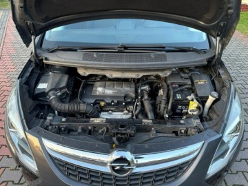 Opel Zafira C Tourer 1.4 Turbo ECOTEC 140KM 2014 Opel Zafira 1.4 140 KM 7 foteli Nowe opony Kamera, zdjęcie 34