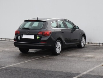 Opel Astra J Sports Tourer Facelifting 1.6 CDTI  136KM 2015 Opel Astra 1.6 CDTI, Salon Polska, Serwis ASO, zdjęcie 4