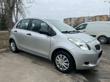 Toyota Yaris II Hatchback 5d 1.0 VVT-i 69KM 2006 Toyota Yaris Toyota Yaris 1,0 Benzyna Niski Przebieg Zamiana Benzyna 70KM, zdjęcie 9
