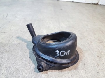 OSŁONA WLEWU PALIWA PEUGEOT 306 LIFT