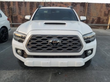 Toyota Tacoma II 2022 Toyota Tacoma Duble cab, V6, od ubezpieczalni 3.5 Benzyna 278KM, zdjęcie 2