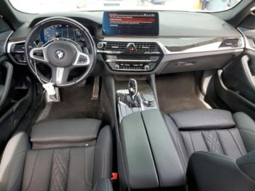 BMW Seria 5 G90-91 2023 BMW Seria 5 540 I 2023 3.0 Benzyna 335KM, zdjęcie 8