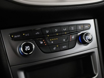 Opel Astra K Sportstourer Facelifting 1.5 Diesel 122KM 2019 Opel Astra automat navi kamera grzane fotele, zdjęcie 26