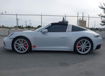 Porsche 911 992 Carrera S 3.0  450KM 2023 Porsche 911 PORSCHE 911 EDITION 50 YEARS PORSCHE DESIGNTARGA 4 GTSTARGA 4S, zdjęcie 5
