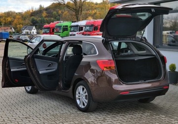 Kia Ceed II Kombi 1.6 GDI 135KM 2014 Kia Ceed 1,6 Benzyna 135KM 6-Biegow Led Serwis 1.6 Benzyna 135KM, zdjęcie 17