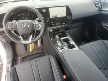 Lexus NX II 2025 Lexus NX 350 Luxury 2025 2.4L 2.4 Benzyna 275KM, zdjęcie 8