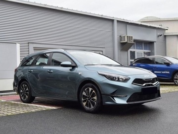 Kia Ceed III Kombi Facelifting 1.5 T-GDI 140KM 2025 KIA Cee&#039;d 1.5 T-GDI Combi 140KM 2025, zdjęcie 1