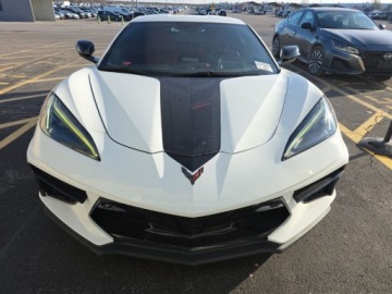 Chevrolet Corvette C7 2022 Chevrolet Corvette Stingray Coupe 2LT 2022 6.2 Benzyna 490KM, zdjęcie 5