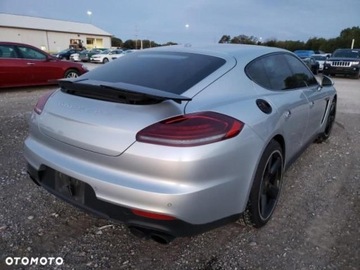 Porsche Panamera I Limuzyna Facelifting 4.8 440KM 2016 Porsche Panamera Porsche Panamera GTS, zdjęcie 2