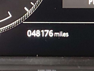 Land Rover Range Rover Sport II SUV Facelifting 5.0L V8 S/C 575KM 2020 Land Rover Range Rover Sport SVR 2020 5.0 Benzyna 575KM, zdjęcie 12