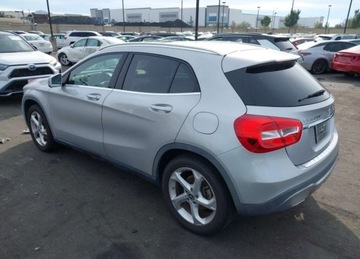 Mercedes GLA I Off-Roader Facelifting 2.0 250 211KM 2018 Mercedes-Benz GLA 2018r., Gla 250, 2L, od ubezpieczalni 2.0 Benzyna 211KM, zdjęcie 5