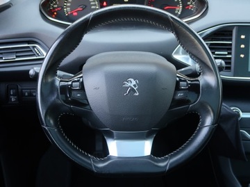 Peugeot 308 II SW 1.2 PureTech 110KM 2016 Peugeot 308 1.2 PureTech, Klima, Klimatronic, zdjęcie 15