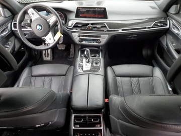 BMW Seria 7 G11-G12 2021 BMW Seria 7 750xi 2021 4.4l 4.4 Benzyna 523KM, zdjęcie 8