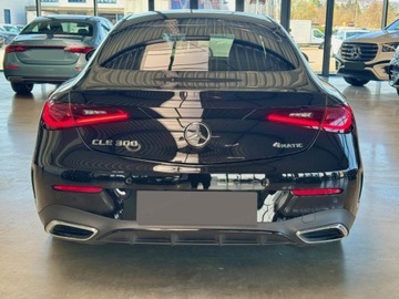 Mercedes CLE Coupe 2.0 300 258KM 2025 MERCEDES-BENZ CLE 300 4-Matic AMG Line 2.0 (258KM) 2025, zdjęcie 1