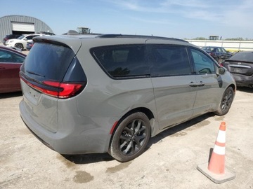 Chrysler Pacifica II 2021 Chrysler Pacifica Touring L 2021 3.6l 3.6 Benzyna 287KM, zdjęcie 3