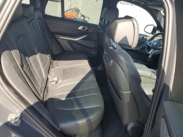 BMW X5 G05 2022 BMW X5 M50I 2022 4.4l 4.4 Benzyna 523KM, zdjęcie 11