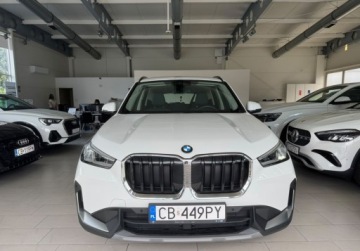BMW X1 U11 Crossover 1.5 18i 136KM 2023 BMW X1 nowy model, skora perforowana 1.5 Benzyna 136KM, zdjęcie 21